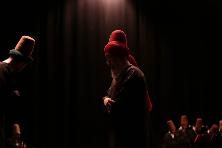 Krytyka teatralna – jak budować własny warsztat?